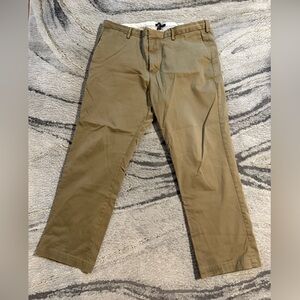 Banana Republic Men's Olive Chinos